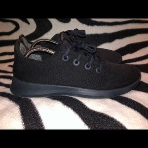 AllBirds Tree Runners sz 11